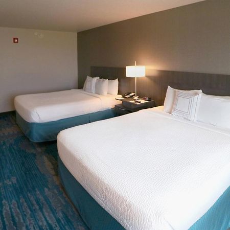 Fairfield Inn & Suites Des Moines Airport Exterior photo
