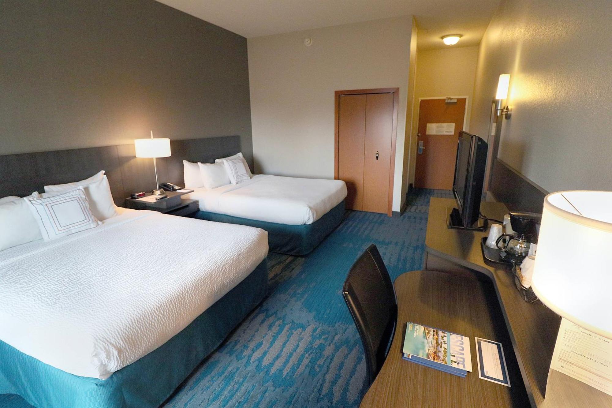 Fairfield Inn & Suites Des Moines Airport Exterior photo